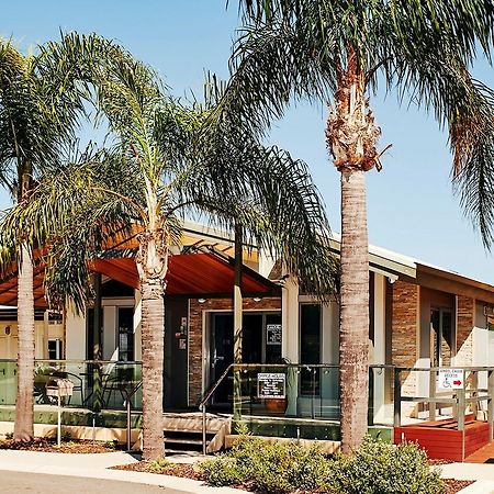 Hotel Big4 Perth Midland Tourist Park à Middle Swan Extérieur photo