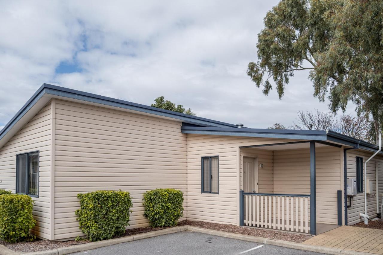 Hotel Big4 Perth Midland Tourist Park à Middle Swan Chambre photo